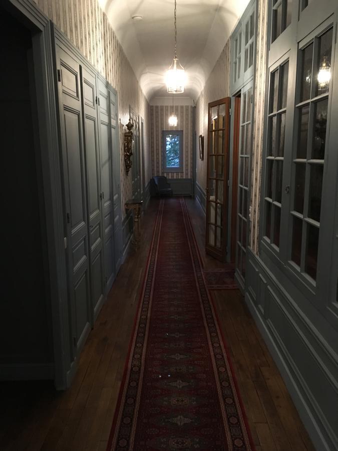 Manoir De La Graviere Bed & Breakfast Mouzon  Ruang foto